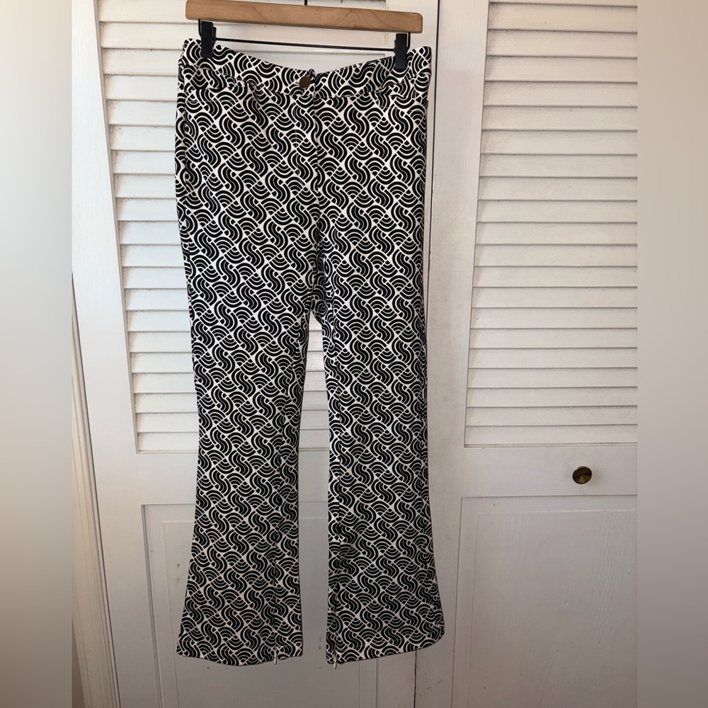 Maeve by Anthropologie Black White Geometric Flare Pants Size 12 - Picture 4 of 8